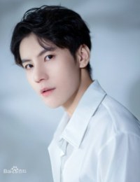 Чжоу Шэн Ци