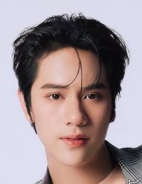 Нанон Корапат Киратпан