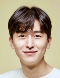 Квон Ён Мин