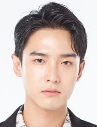 Пластер Патнити Саранватнакул