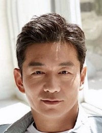 Синь Цзядун