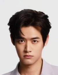 Лю Дун Цинь