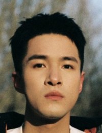 Лэй Фэн Жуй