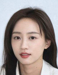 Хуан Тин Тин