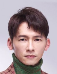 Джеймс Вэнь