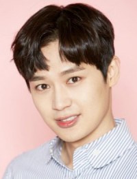 Ли Джун Мун