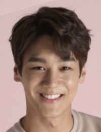 Хон Сын Бом