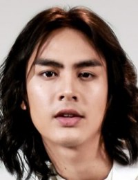 Айс Пануват Прэмманинан