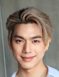 Брайт Норрафат Вилайпан