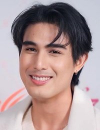 Бэнк Чанатип Писутеривонг