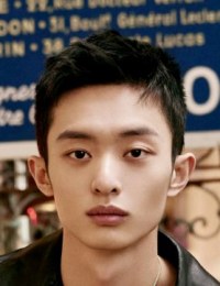 Бай Юй Фань