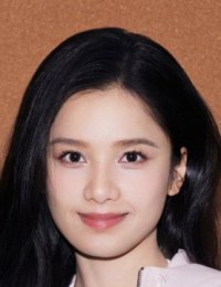 Чжан Цзин И