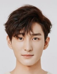 Хуан Юй Цин