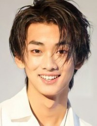 Ли Сяо Цянь