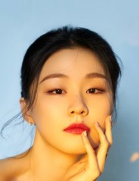 Джолинь Цзинь