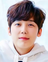 Юн Джон Хун