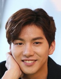 Ли Джэ Джун