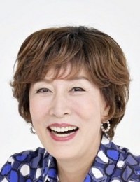 Тахахата Ацуко