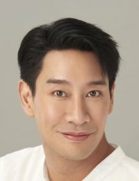 Понг Нават Кулраттанарак