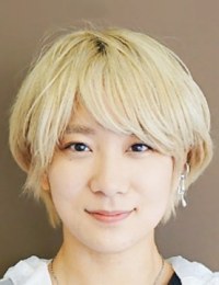 Изава Саори