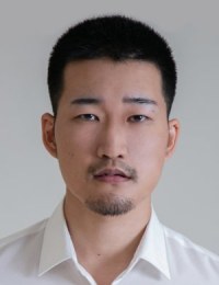 Судзуки Такеру