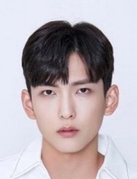 Мун Кан Хёк