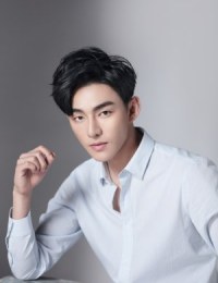 Колин Дуань